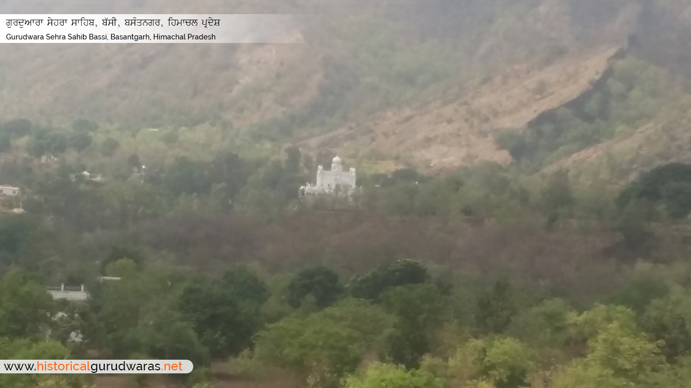view of gurdwara Guru Ka Lahore from gurdwara sehra sahib